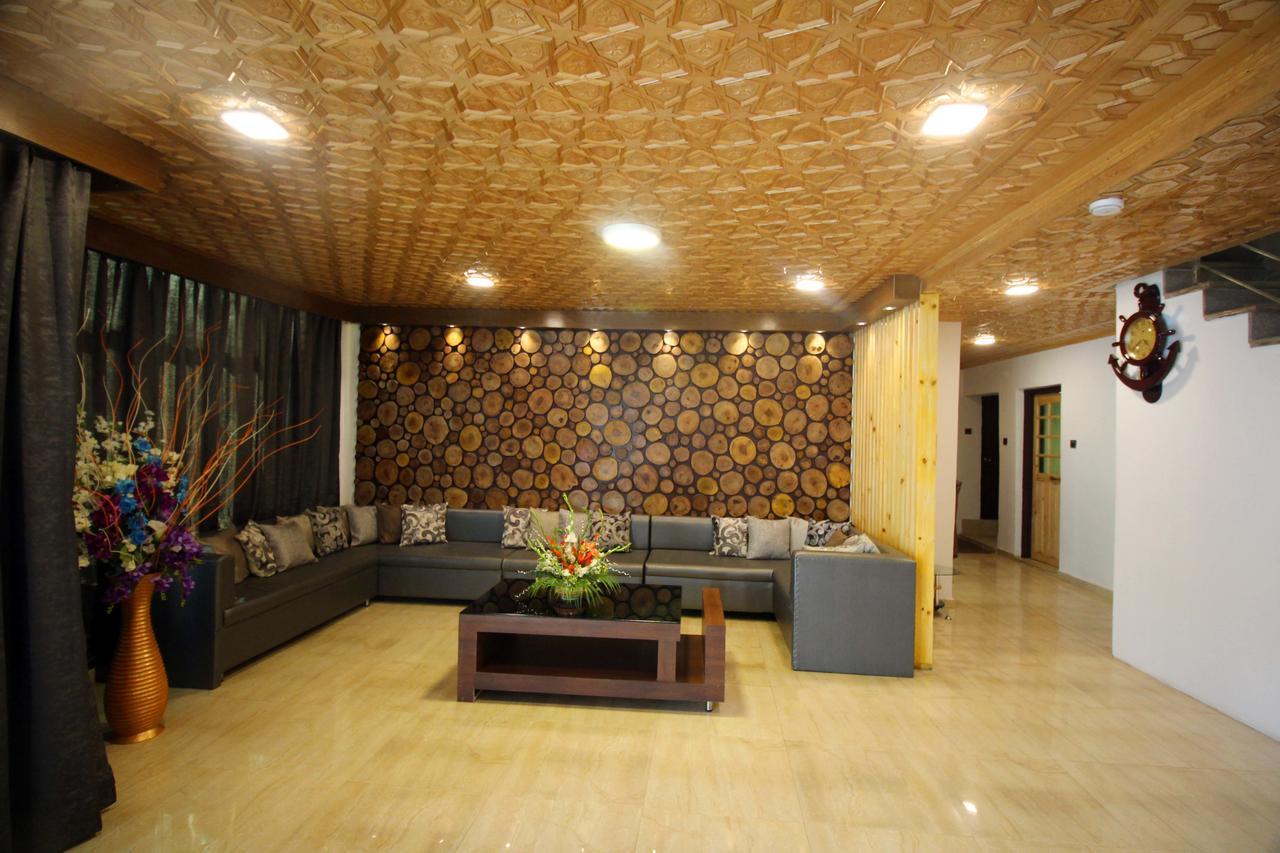 Hotel Green Leaf Σριναγκάρ Εξωτερικό φωτογραφία
