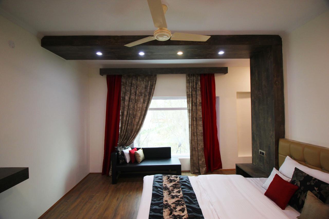 Hotel Green Leaf Σριναγκάρ Εξωτερικό φωτογραφία