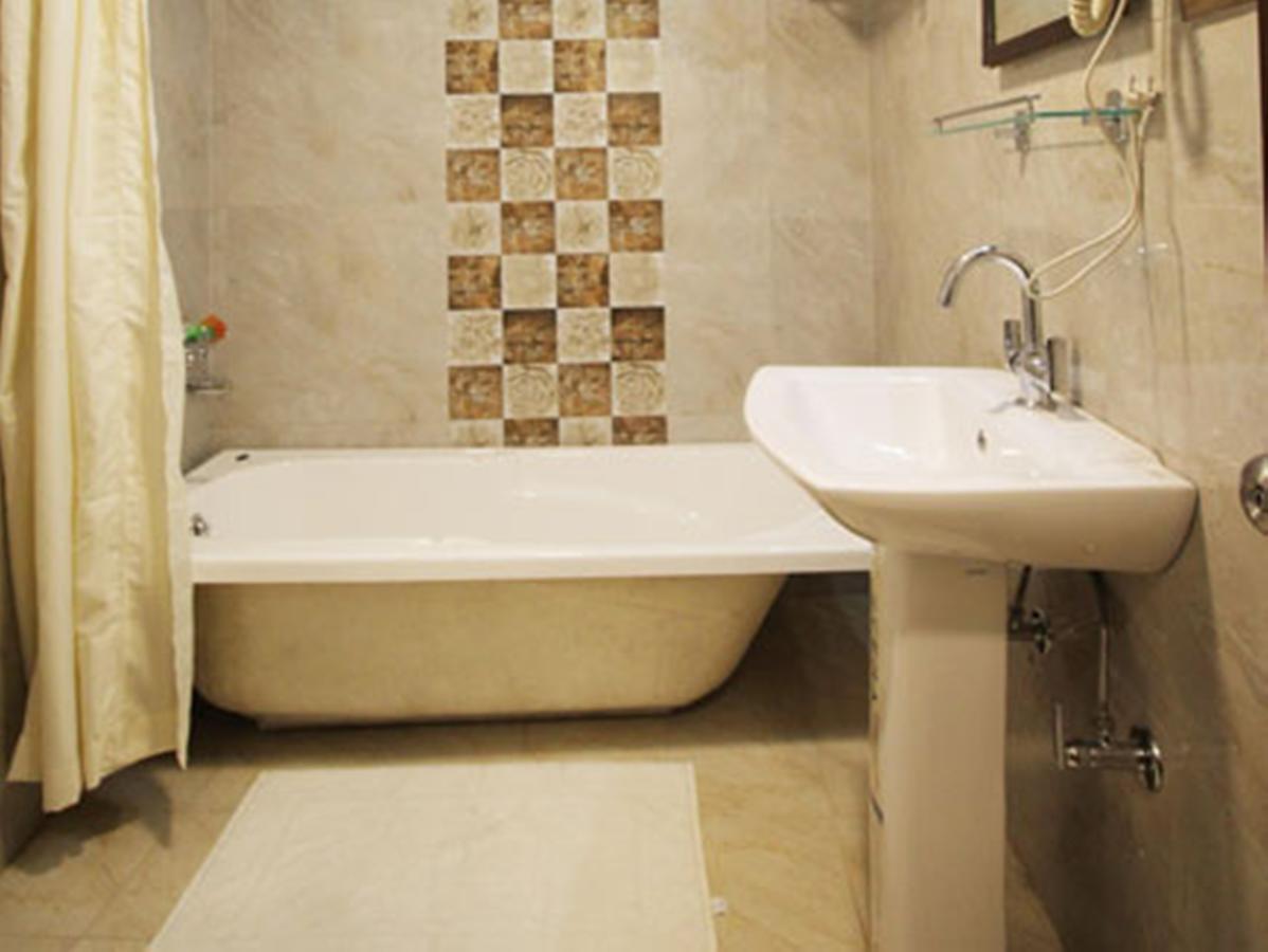 Hotel Green Leaf Σριναγκάρ Εξωτερικό φωτογραφία